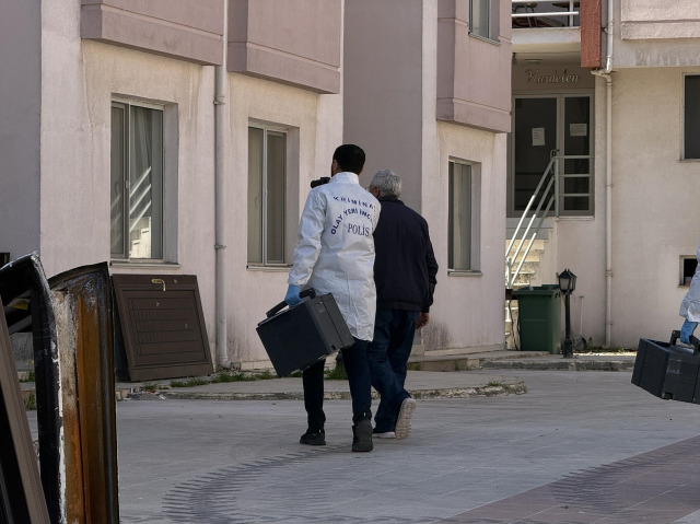 Tegmen Evinde Olu Bulundu 19764134 8181 2 M