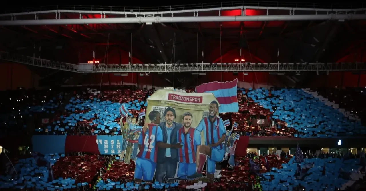 Trabzonspor’dan Galatasaray’a Koreografi Mesajı