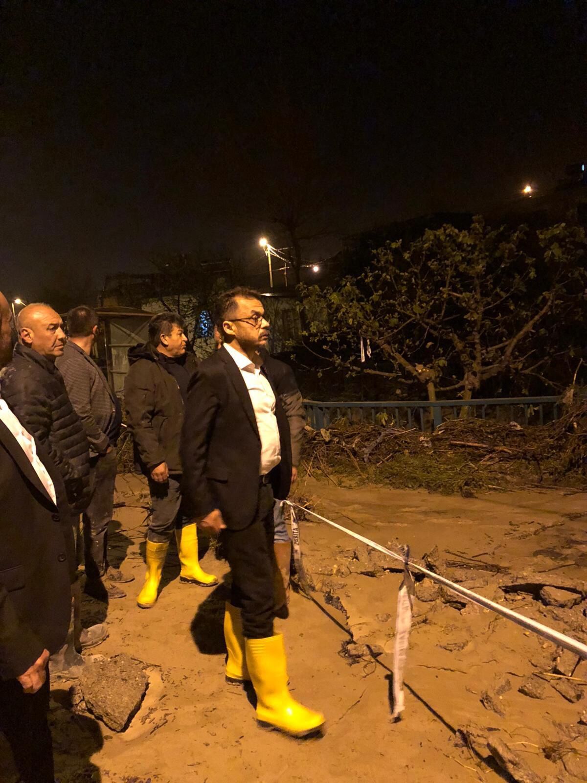 Yavuzer, ❝Kadirli’nin Yanındayız. Hemşehrilerimizin Yanındayız❞ (2)