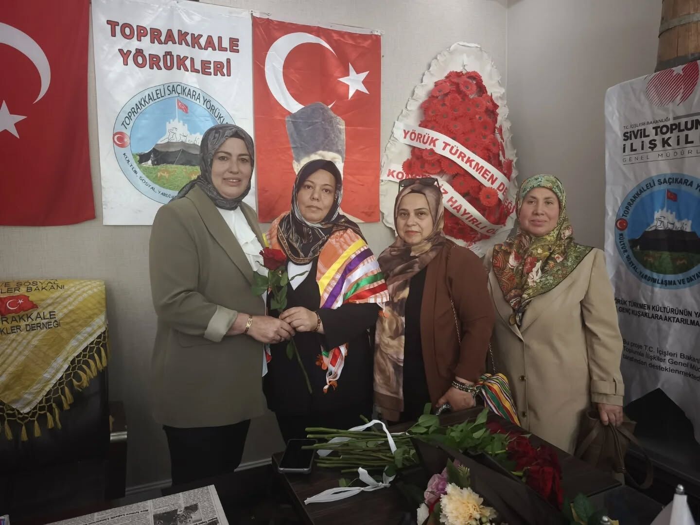 Anneler Günü’nde Kadın Kolları Hamlesi (1)