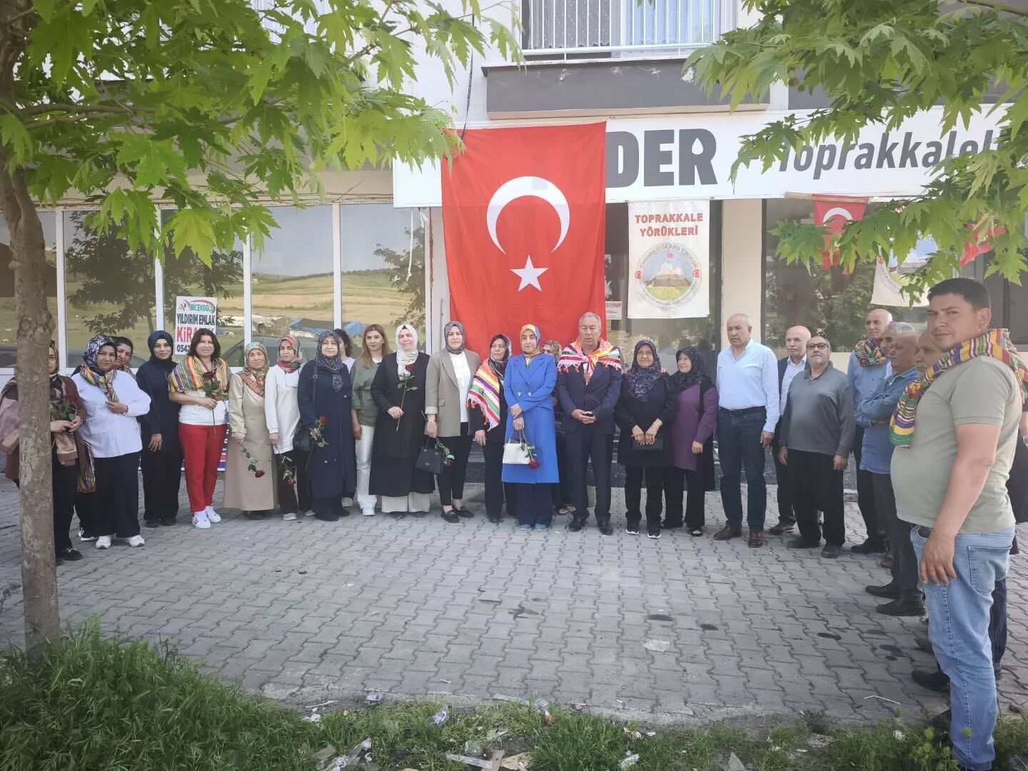 Anneler Günü’nde Kadın Kolları Hamlesi (3)