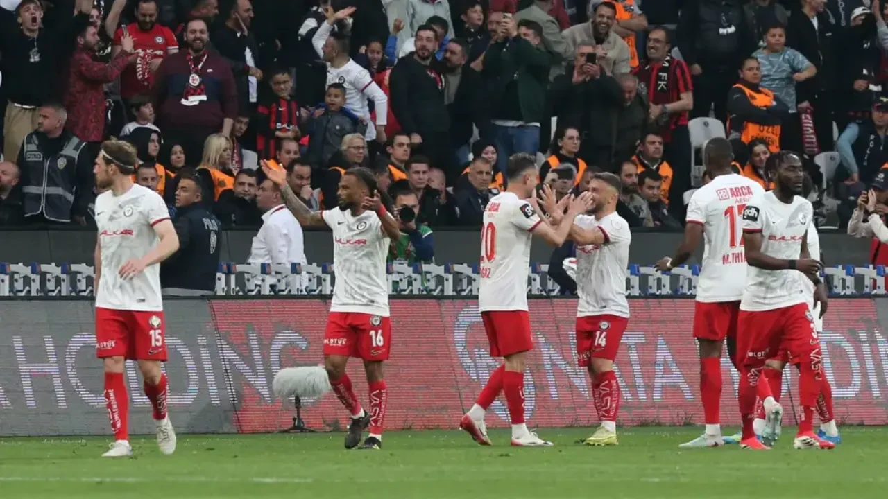 Çorum Fk Tarih Yazdı! Süper Lig’e Yükselen Son Takım Oldu2