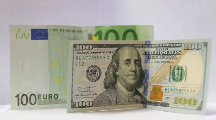 Dolar Euro-2