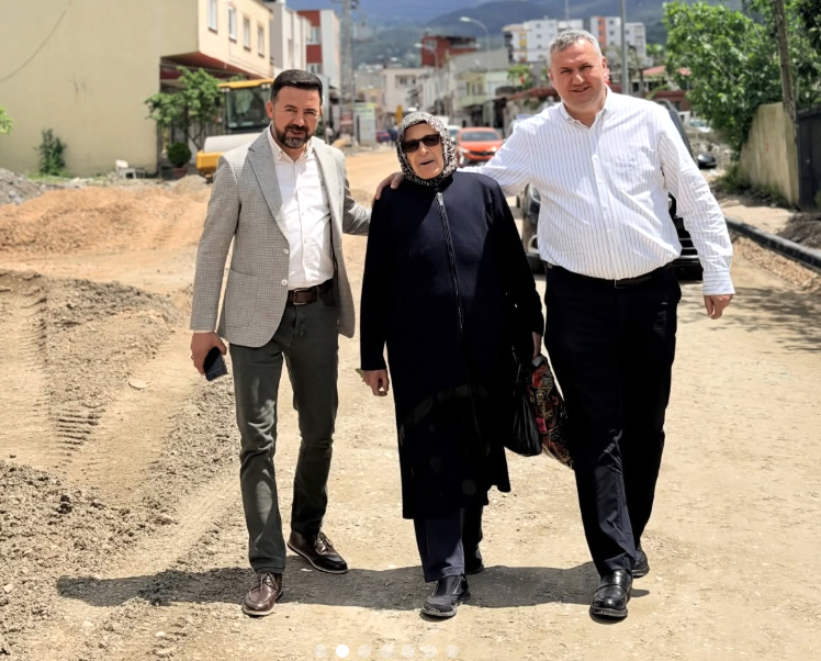 Düziçi’nde Cuma Günü Asfalt Mesaisi Yeniden Başlıyor6