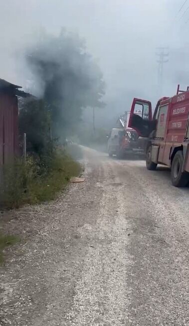 Düziçi’nde Depo Yangını Can Kaybı Yaşanmadı (3)