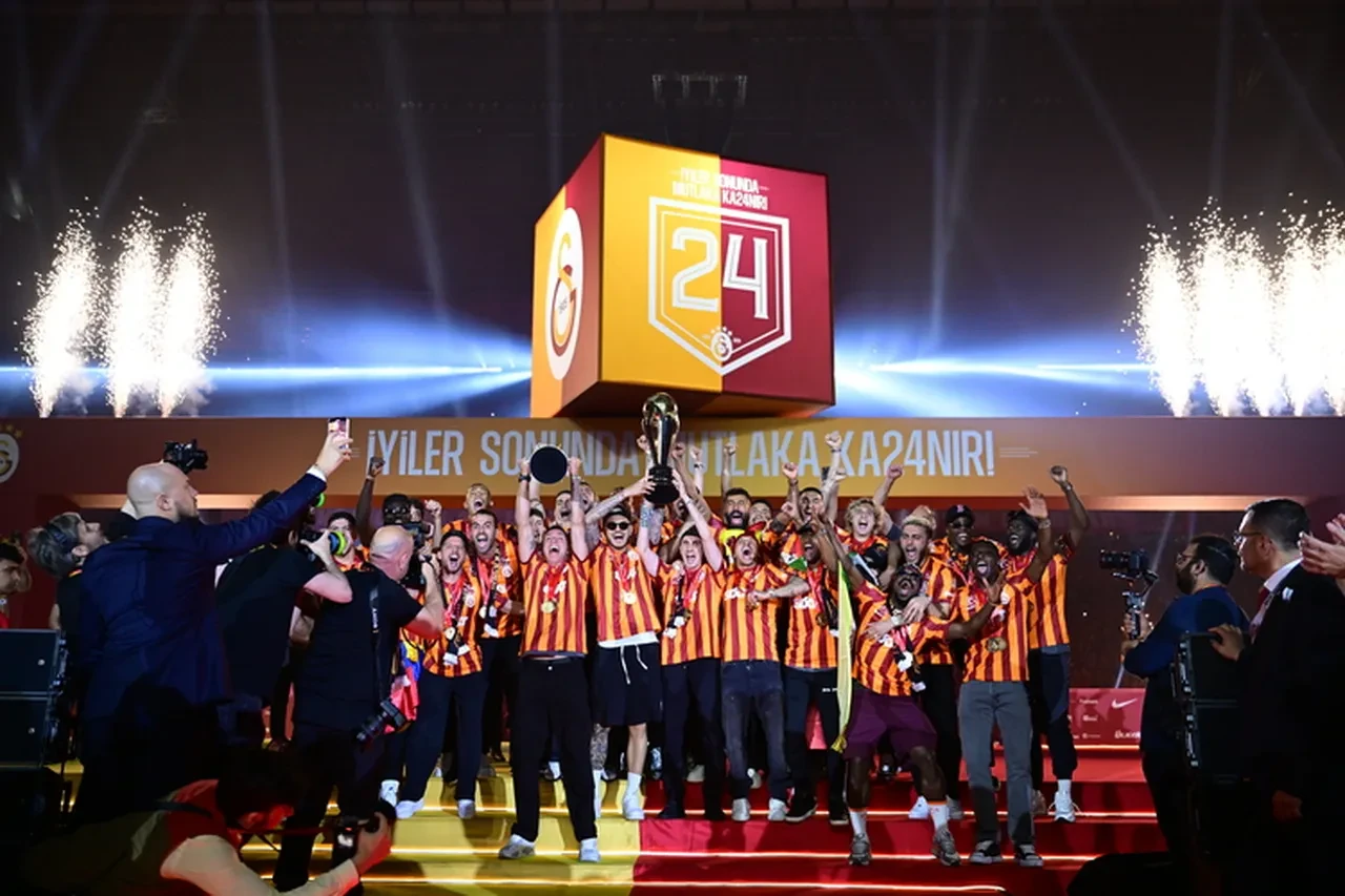 Galatasaray Kupa Töreni Ne Zaman (1)