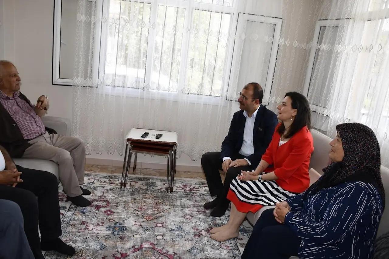 Kadirli Kaymakamı-1