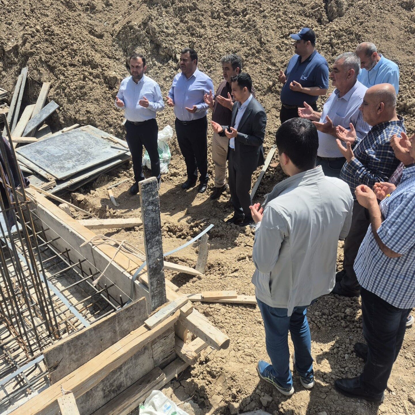 Kadirli’de Caminin Temeli Atıldı (2)