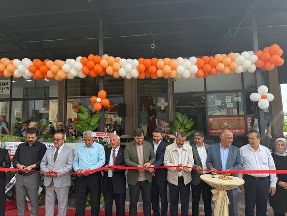 Ökkeş Aksoy Kafe Açılışında2