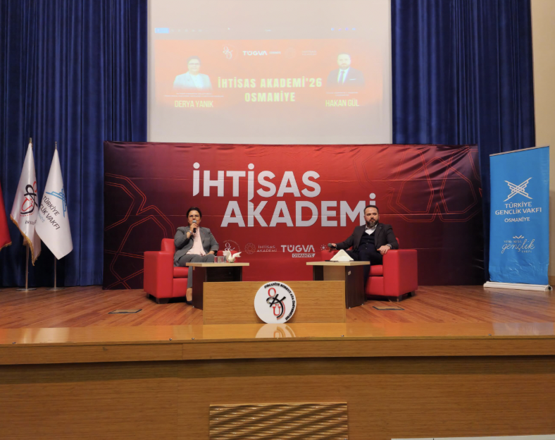Okü’de Gençler İçin Vizyon Programı4