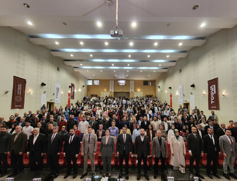 Okü’de Gençler İçin Vizyon Programı6