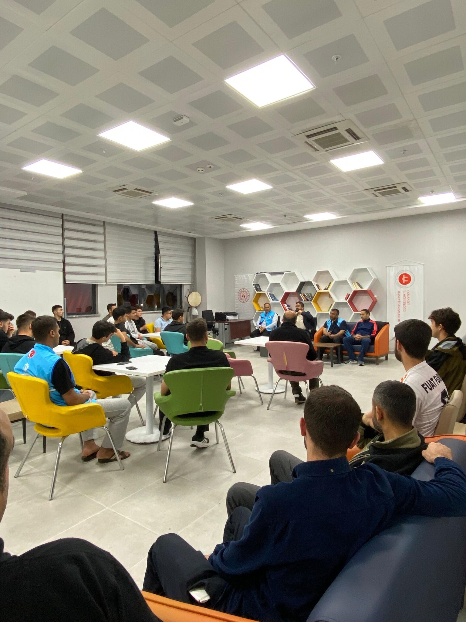 Osmaniye Il Müftülüğü Üniversite Moral Program1