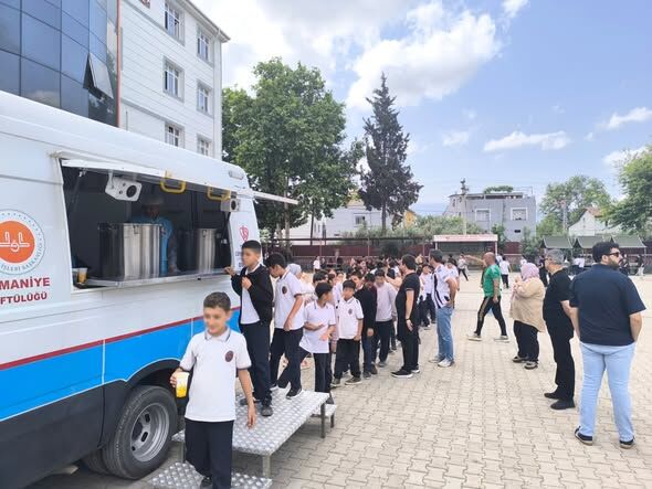 Osmaniye’de Öğrencilere Çorba Desteği1