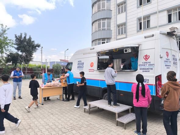 Osmaniye’de Öğrencilere Çorba Desteği2