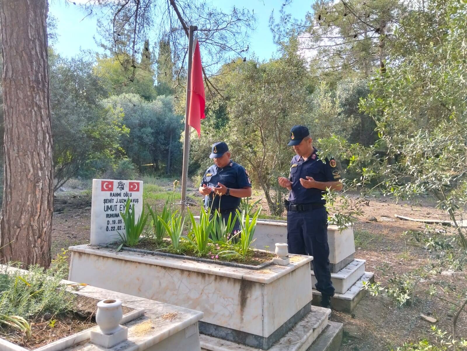 Sumbas’ta Şehit Ailelerine Bayram Ziyareti (4)