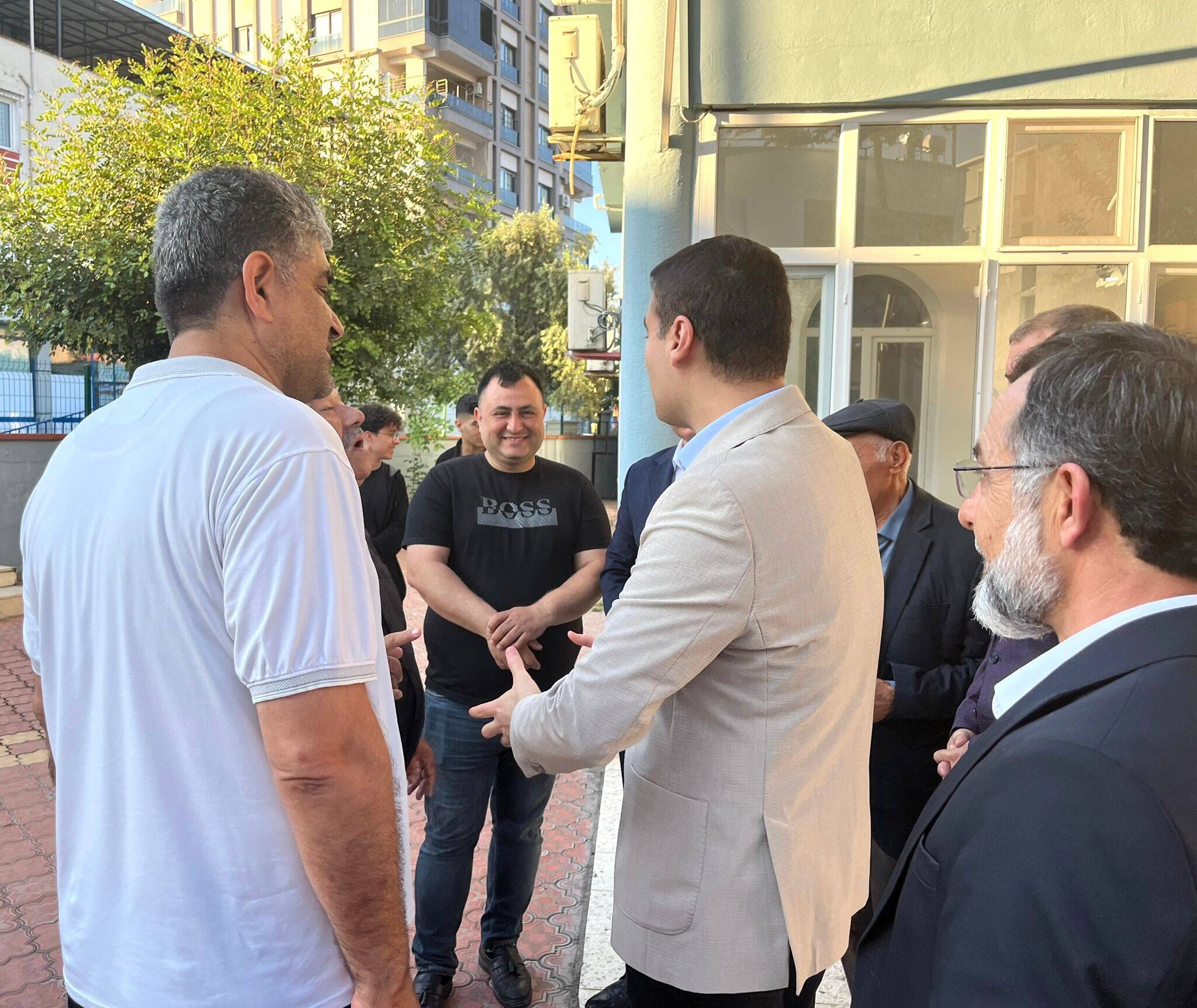 Toprakkale’de Bayram Namazı Yoğun Katılımla Kılındı (2)