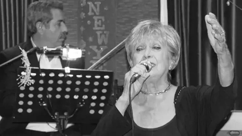 Tülay Özer2