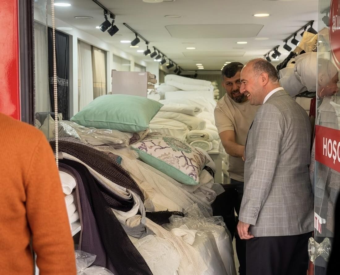 Vali Serdengeçti Kadirli’de Esnafla Buluştu (3)
