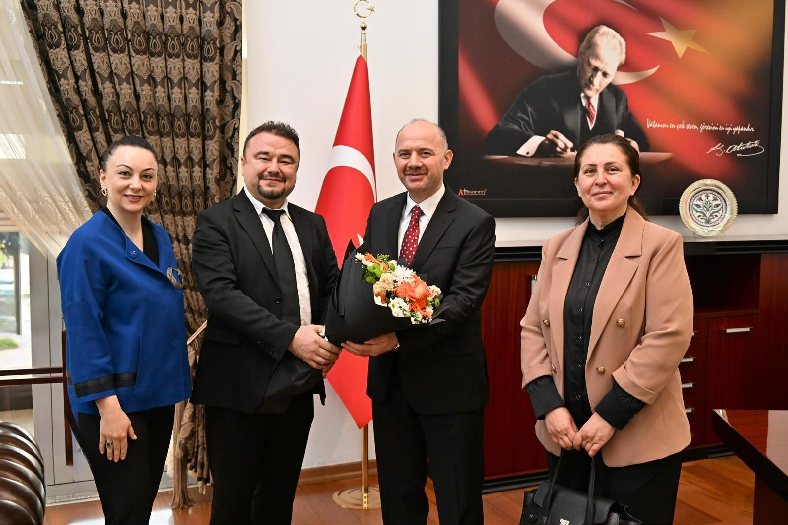 Vali Serdengeçti’ye Ziyaret