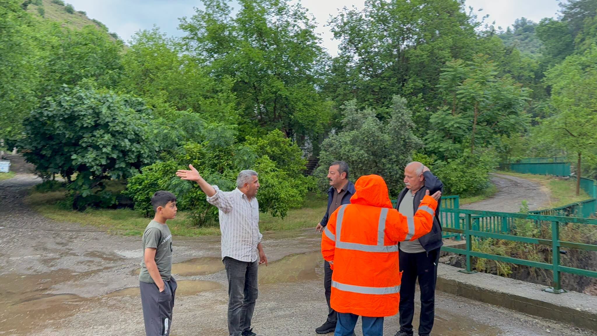 Yarbaşı’nda Su Baskınlarına Karşı Ekipler Sahada (3)