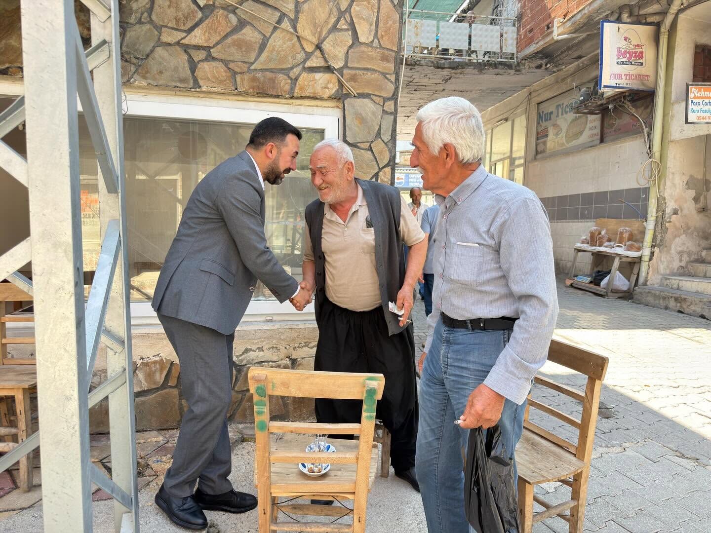 Ak Parti Düziçi İlçe Başkanı Kararmaz Esnafın Nabzını Tuttu (1)