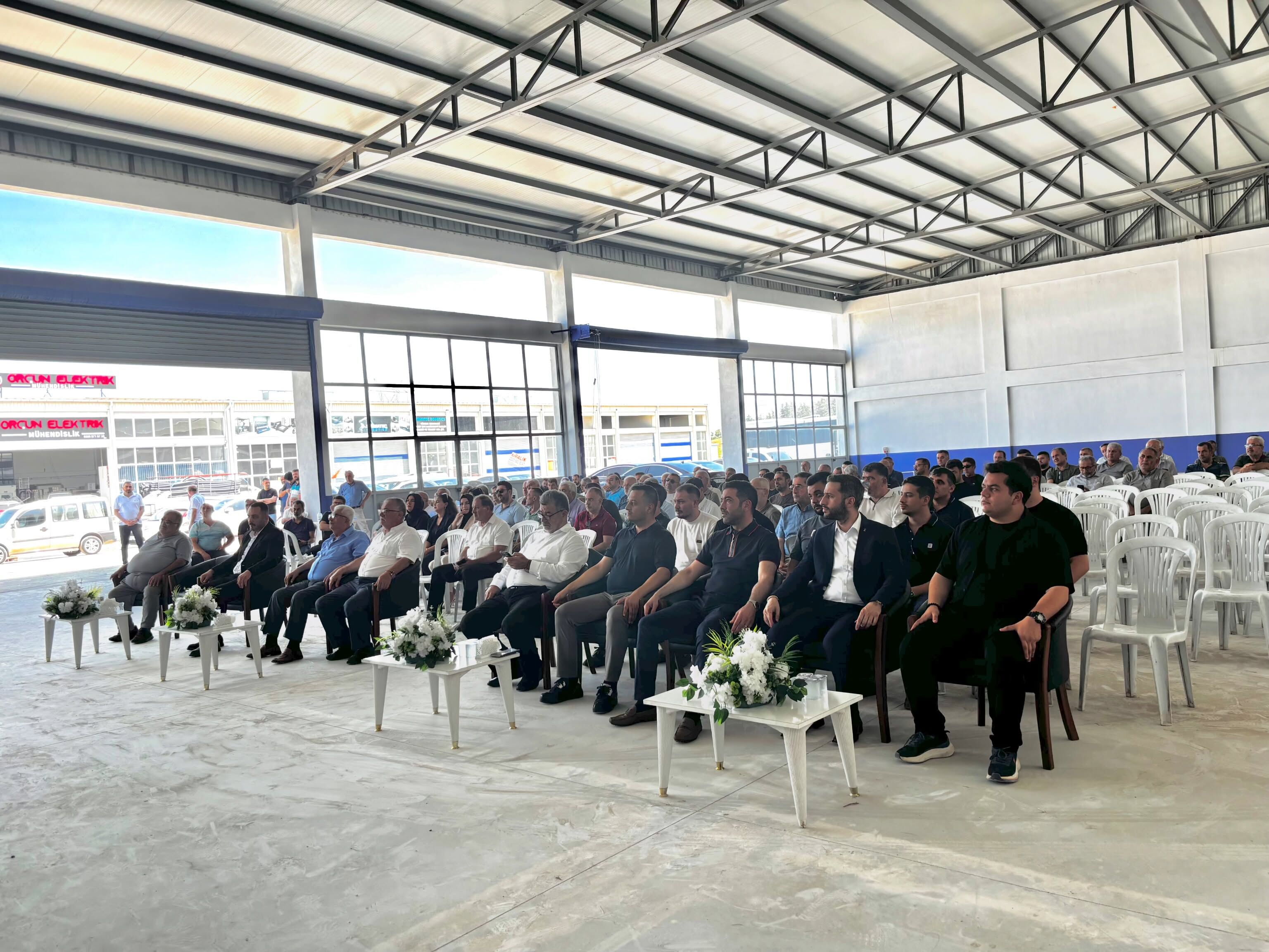 Ak Parti'den Toprakkale Sanayi Sitesi Genel Kurulu'na Katılım (5)