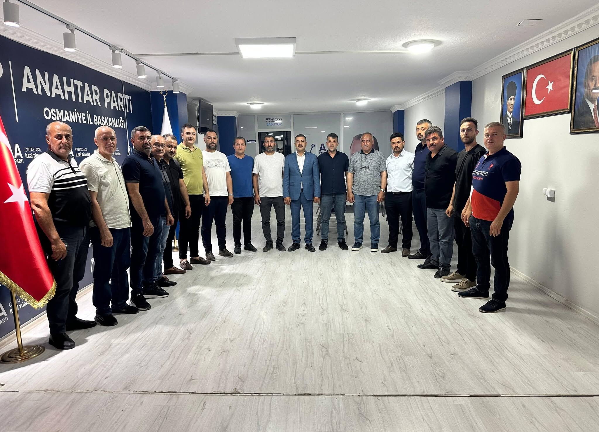Anahtar Parti Osmaniye Teşkilatı Haftalık Toplantısını Gerçekleştirdi (2)