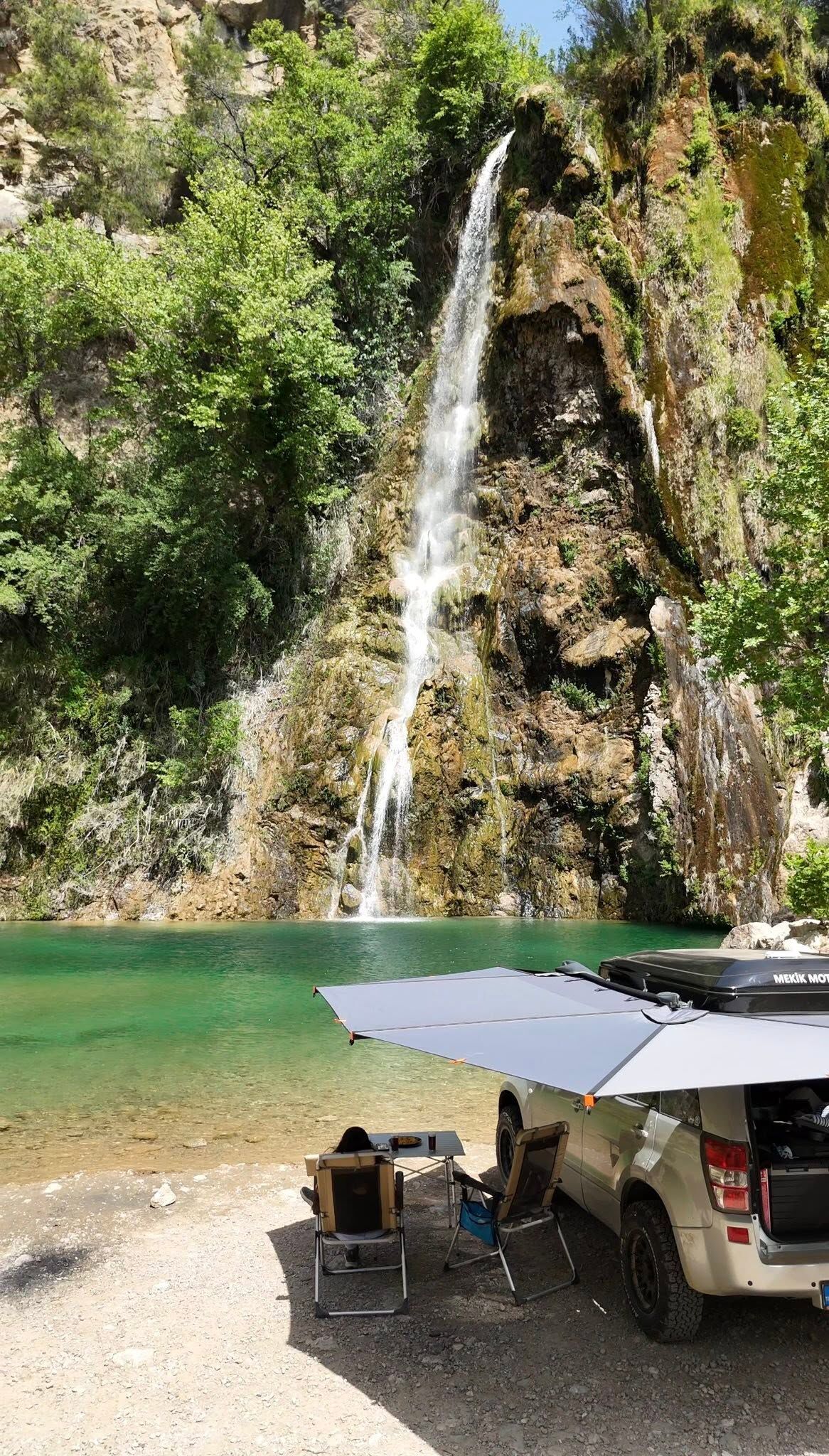 Antalya’da Doğa Harikası Uçansu Şelalesi İlgi Görüyor2