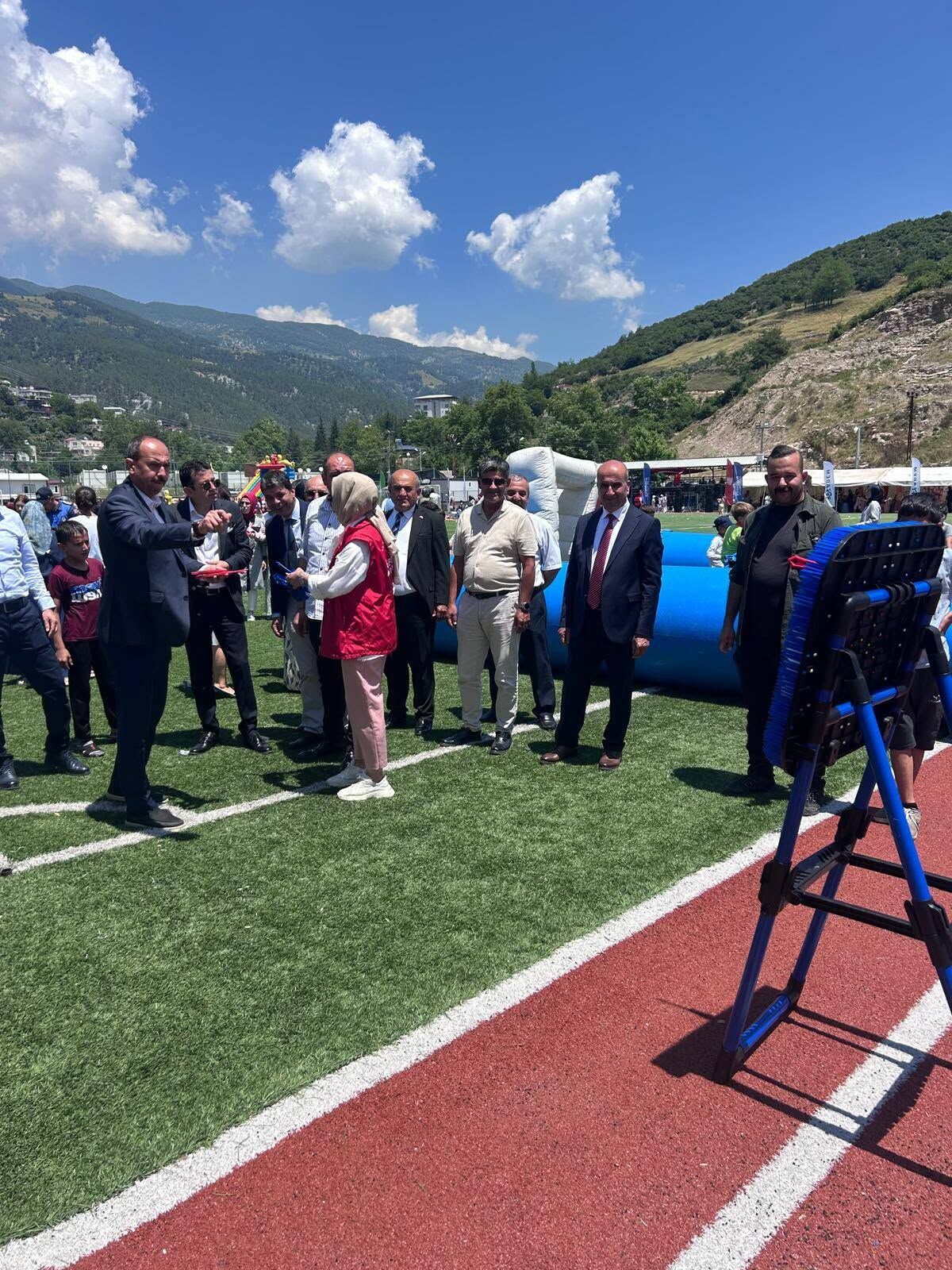 Bahçe Çocuk Oyunları Festivali Coşkuyla Gerçekleştirildi9