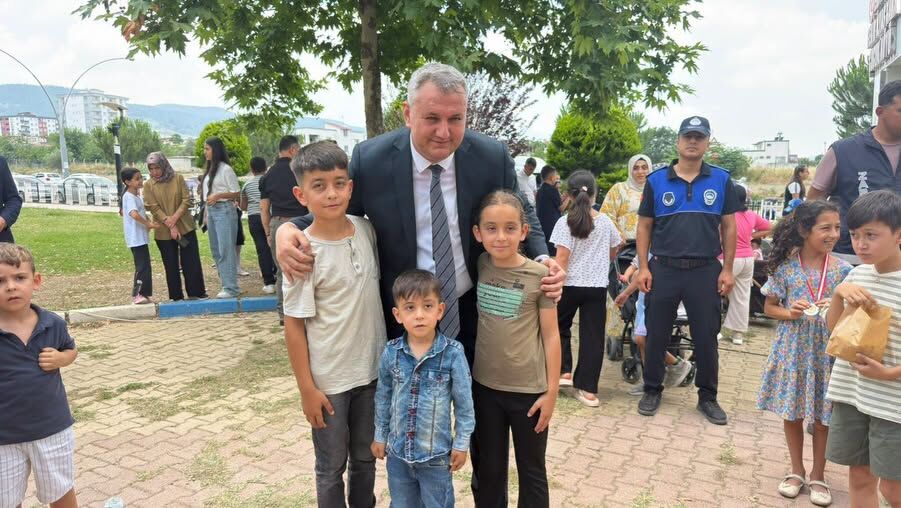 Başkan İba'dan Karne Coşkusuna Davet (5)