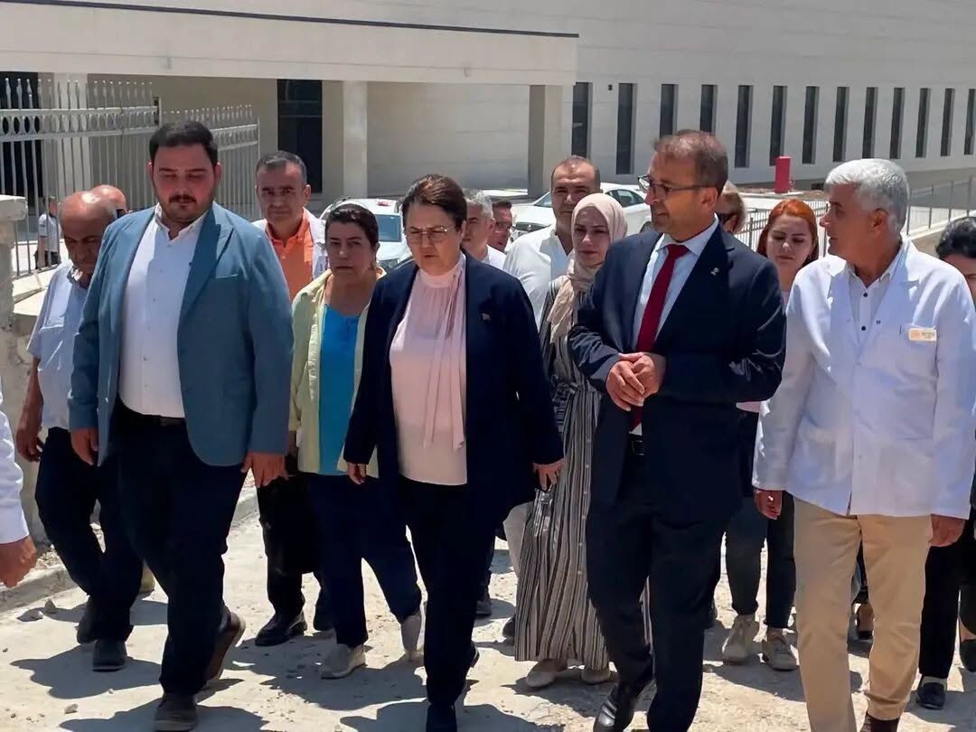 Derya Yanık’tan Kadirli Devlet Hastanesi’ne Ziyaret (1)
