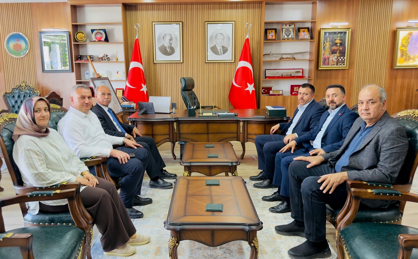 Durmuşoğlu Ve İba'dan Kaymakamlık Ziyareti