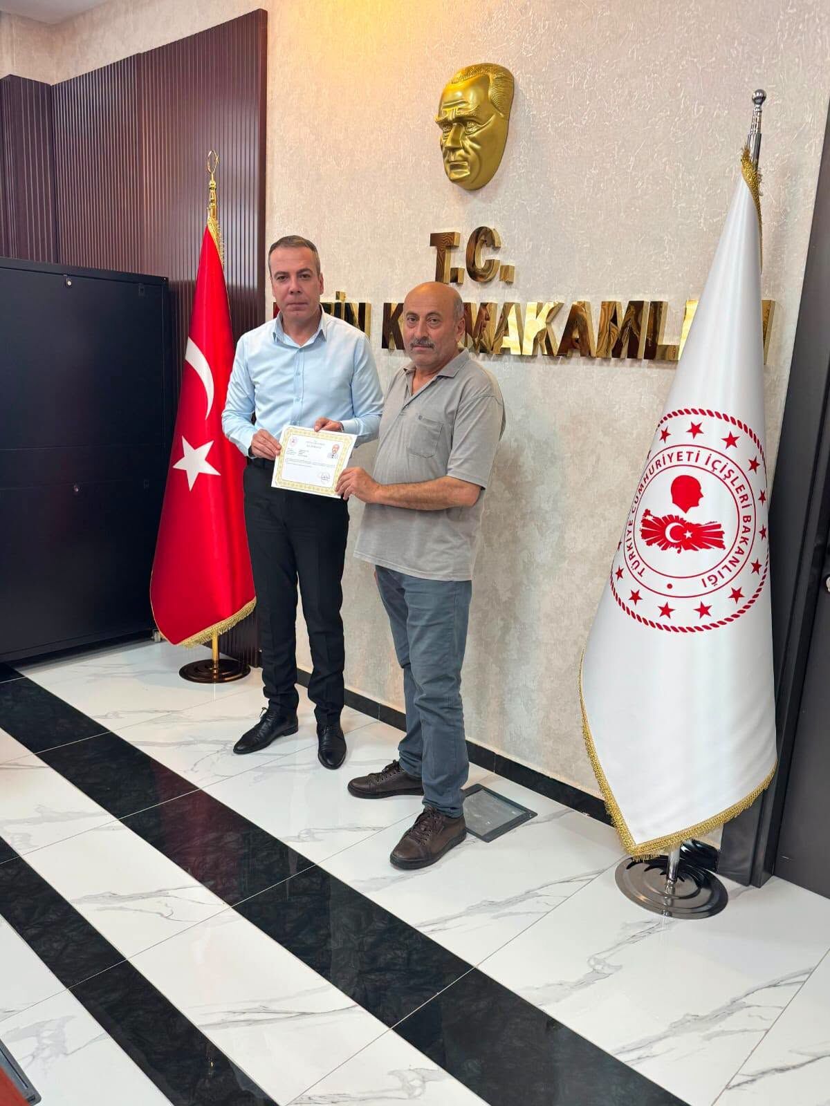 Erzin Kaymakamı Onur Özaydın Personelle Veda Etti3