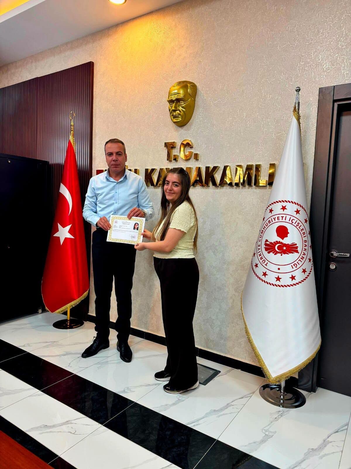 Erzin Kaymakamı Onur Özaydın Personelle Veda Etti4