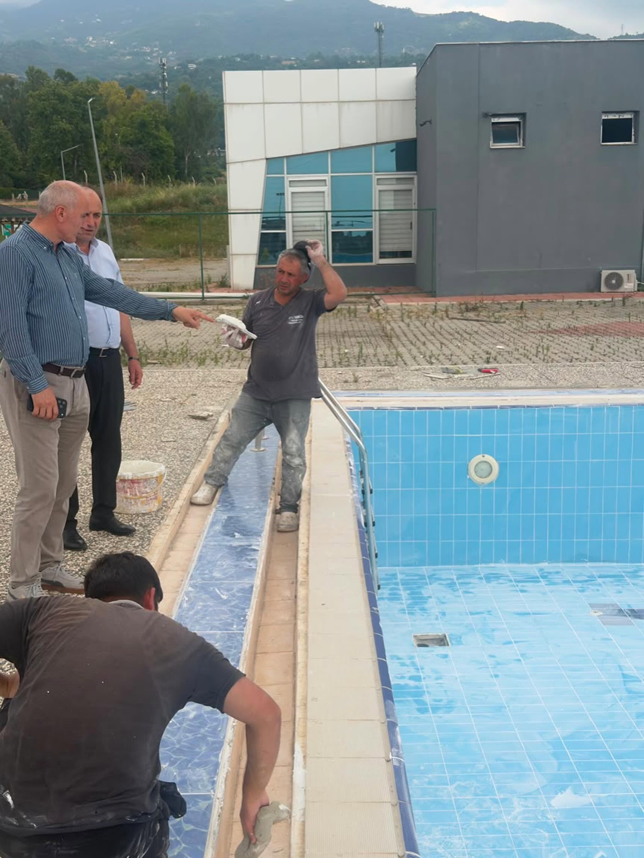 İl Müdürü Çebi Düziçi'nde Spor Tesislerini İnceledi (2)