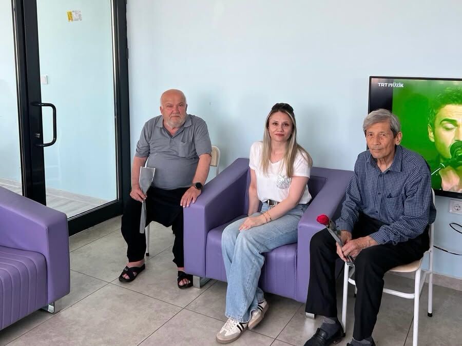 Kadirli Huzurevi’nde Babalar Günü Coşkusu (1)