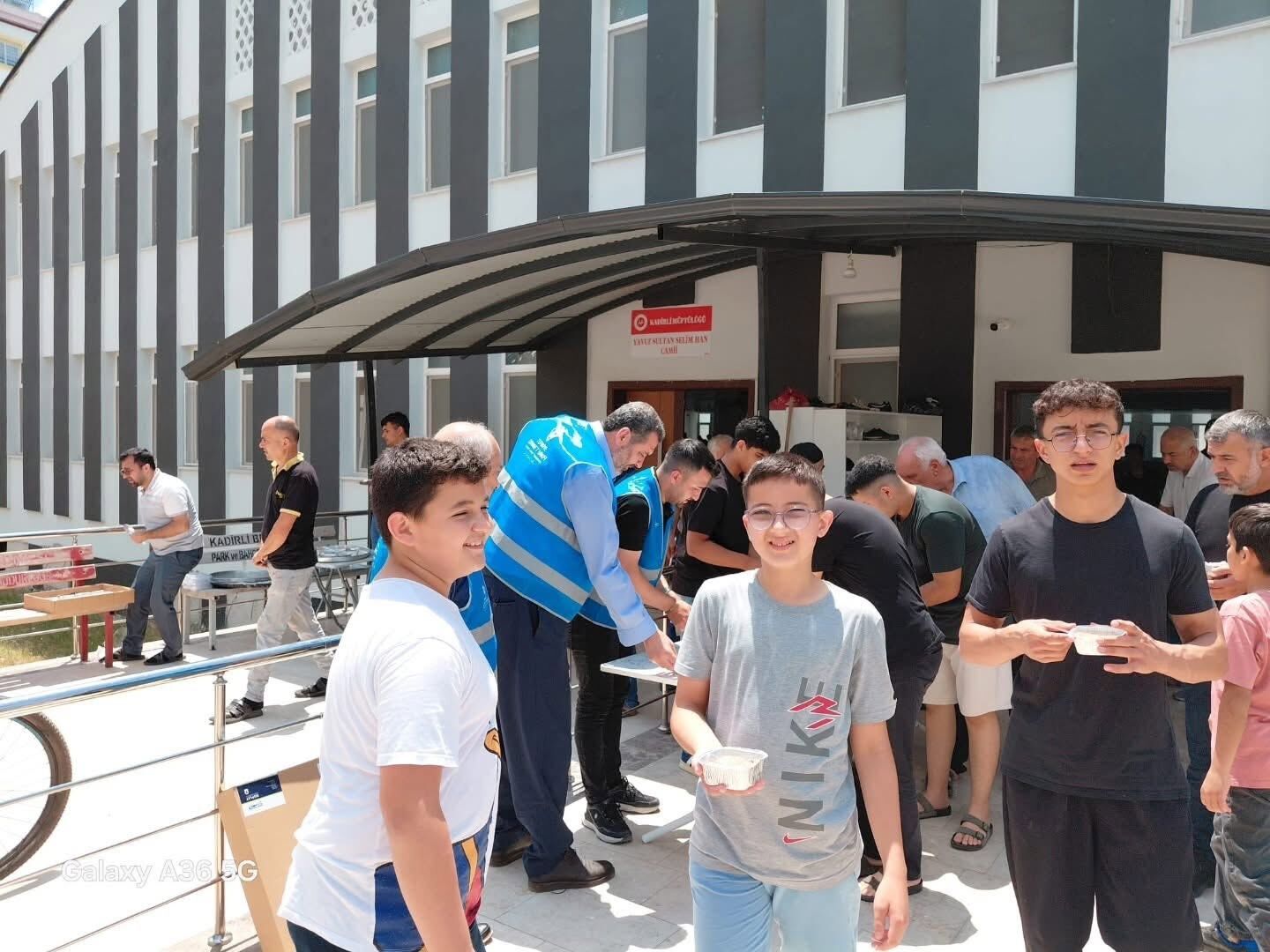 Kadirli’de Aşure Bereketi Yavuz Sultan Selim Camii’nde2