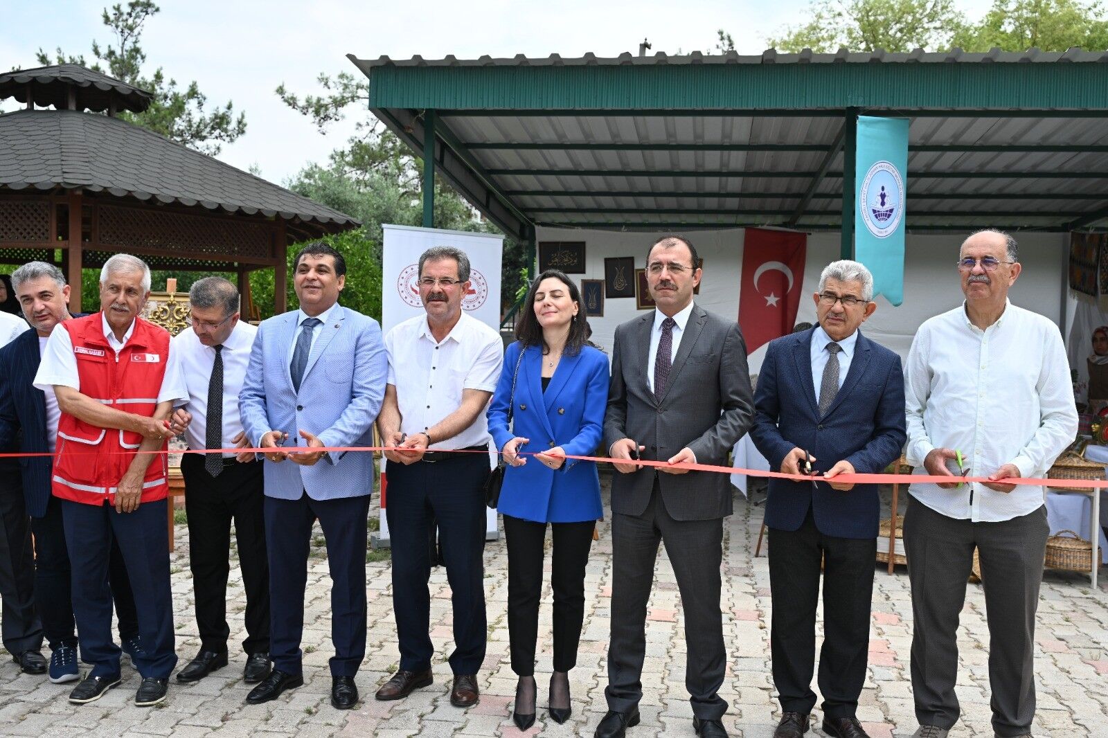 Kadirli’de Hayat Boyu Öğrenme Sergisine Yoğun İlgi (2)