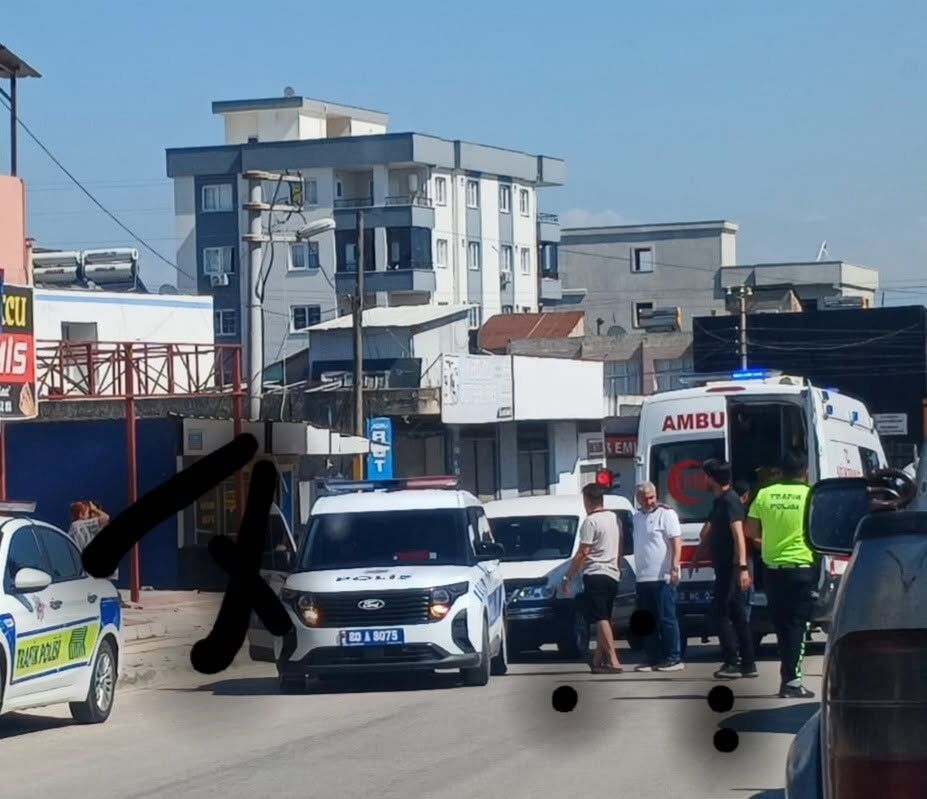 Kadirli’de Otomobilin Çarptığı Kadın Yaralandı3