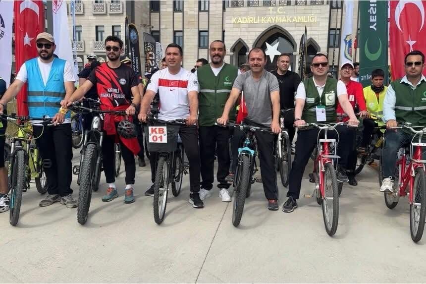 Kadirli'de Sağlıklı Nesiller İçin Pedal Çevirdiler (1)