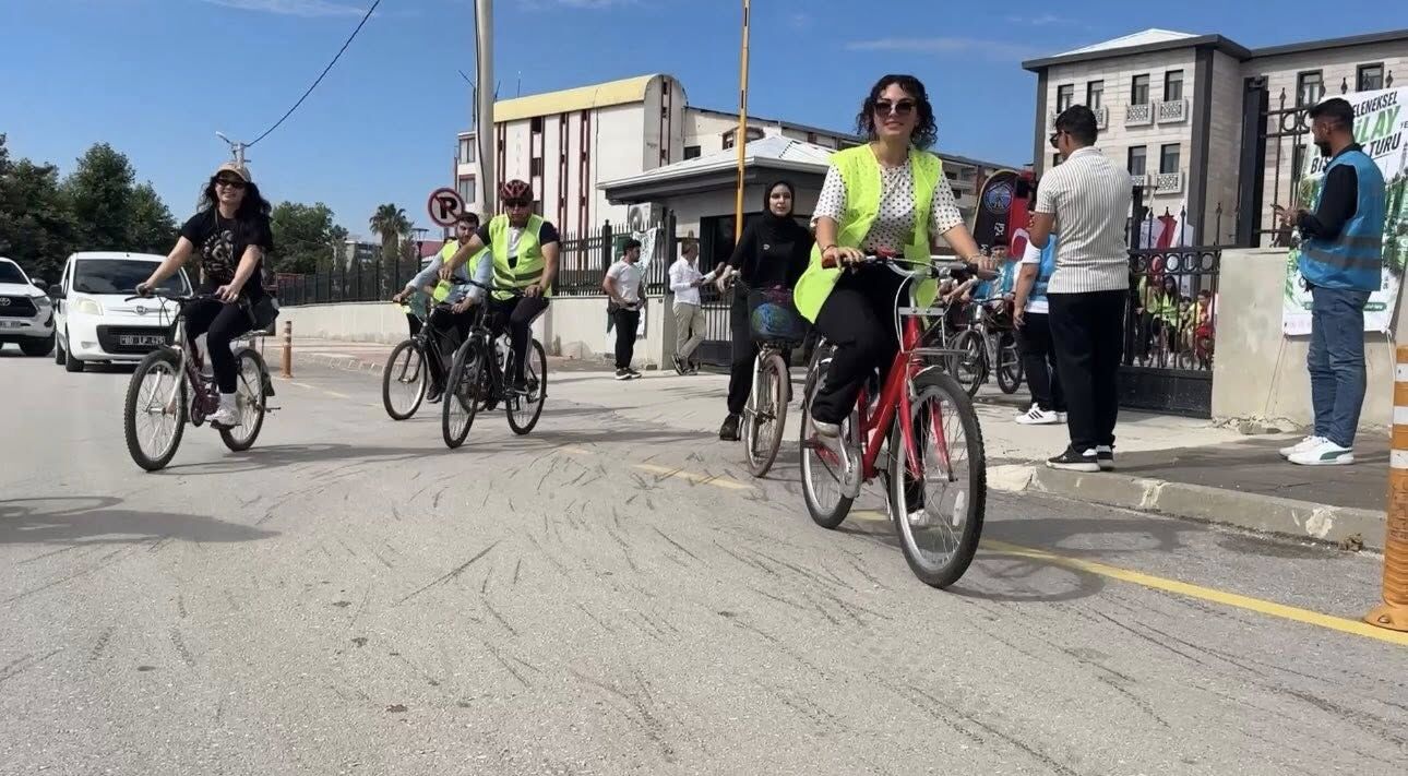 Kadirli'de Sağlıklı Nesiller İçin Pedal Çevirdiler (5)