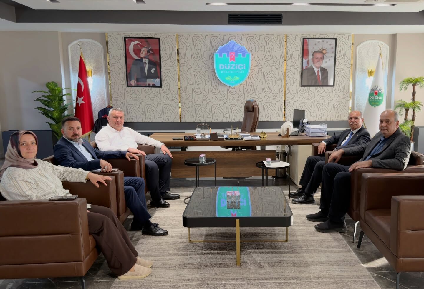 Kararmaz Ve Durmuşoğlu'ndan Belediye Ziyareti