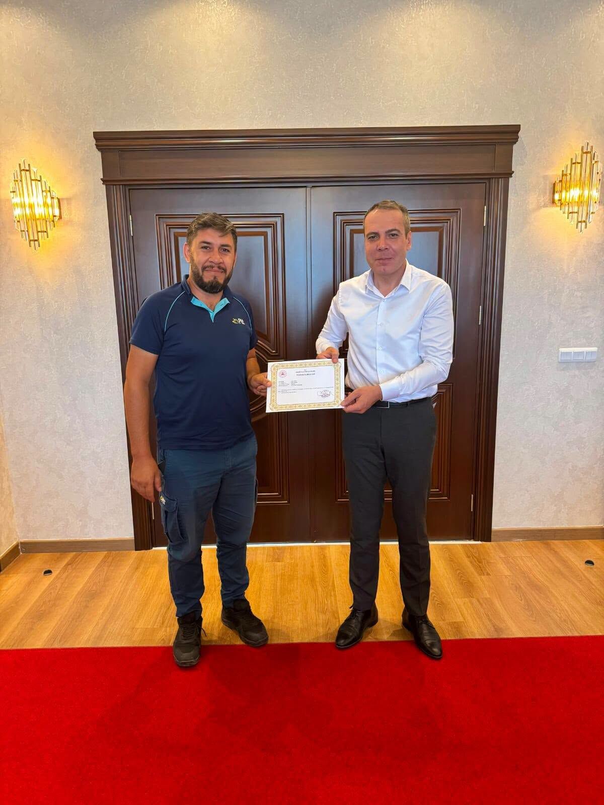 Kaymakam Özaydın'dan Ptt Personeline Teşekkür Belgesi (1)