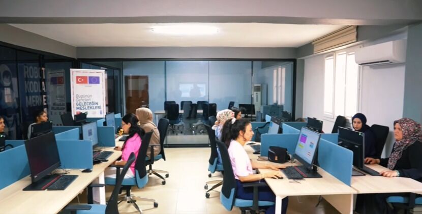 Osmaniye Belediyesi’nden Dijital Eğitime Destek (2)