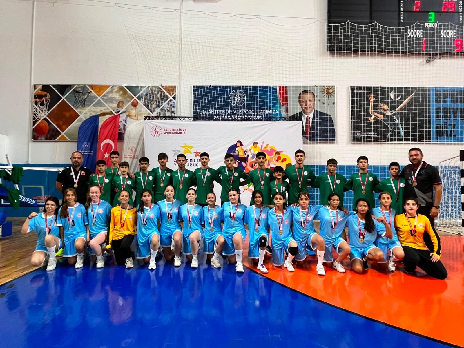 Osmaniye Hentbol Takımları Namağlup Yarı Finalde3