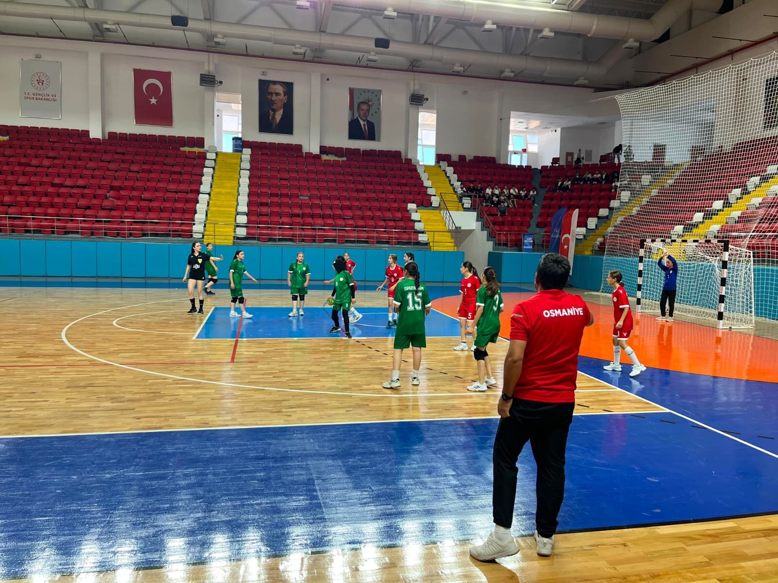 Osmaniye Hentbol Takımları Namağlup Yarı Finalde4