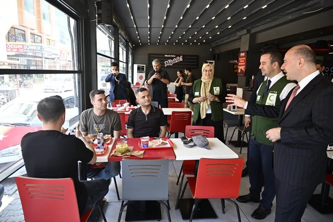 Osmaniye Valisi Yeşilay 2
