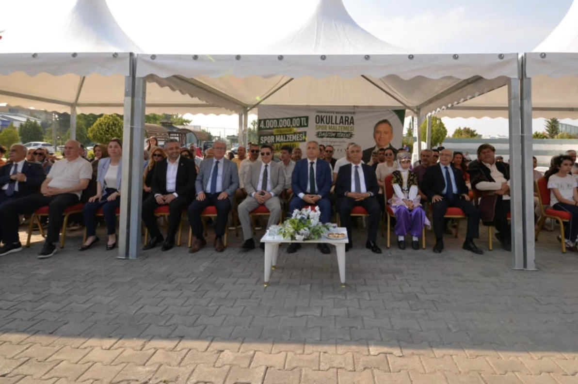 Osmaniye’de 113 Okula Destek4
