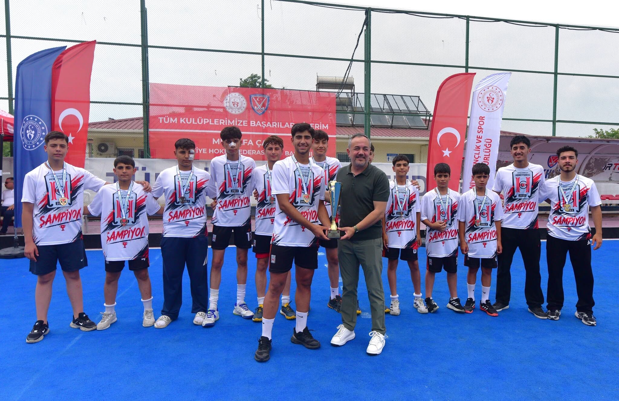 Osmaniye’de U16 Hokey 1. Lig 2. Etap Sona Erdi11