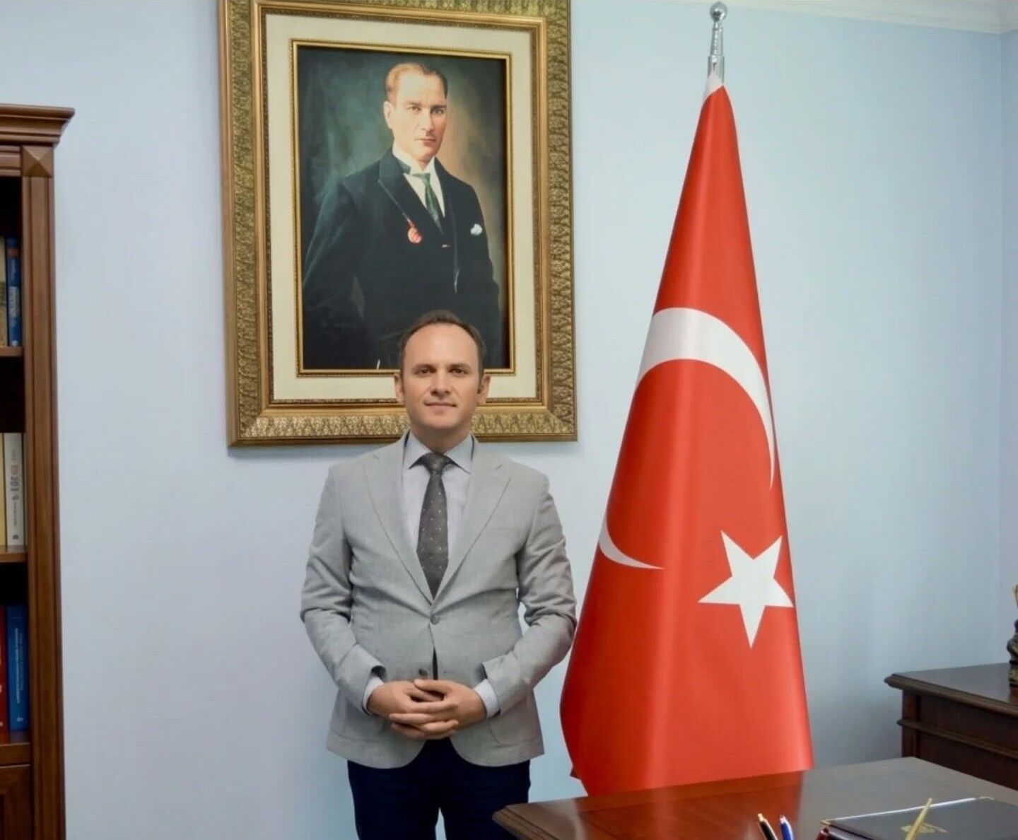 Osmaniyeli Yunus Emre Akpınar Erzin Kaymakamı Oldu